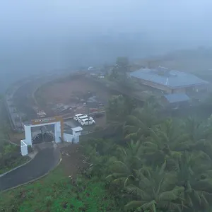 Misty Hills Parks & Resort
